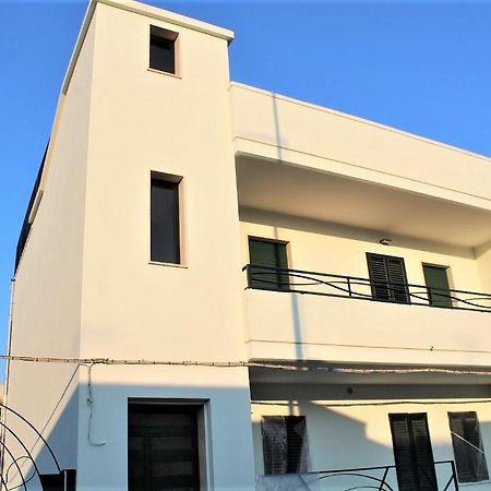 Appartamento Petraroli By Salentolimit Porto Cesareo Exterior foto